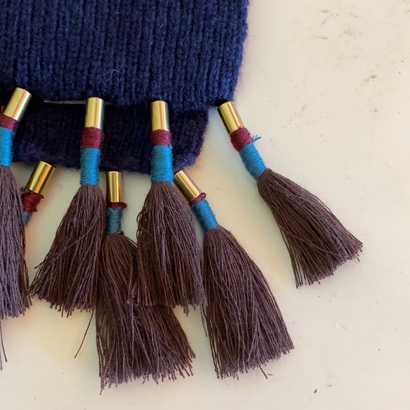 J.Crew tassel scarf - Picture 3 of 4